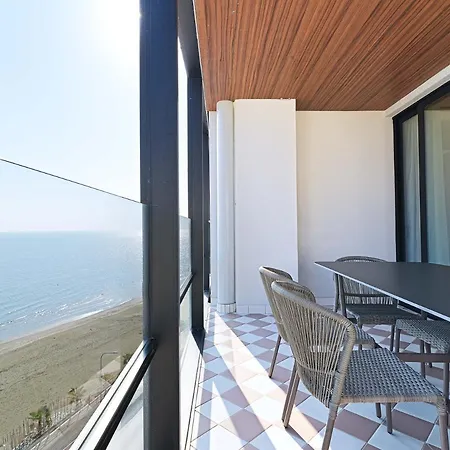 Aparthotel Liv Mackenzie Adults Only Larnaca