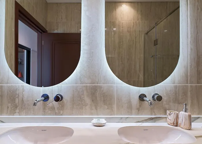 Liv Mackenzie Adults Only Apart-hotel