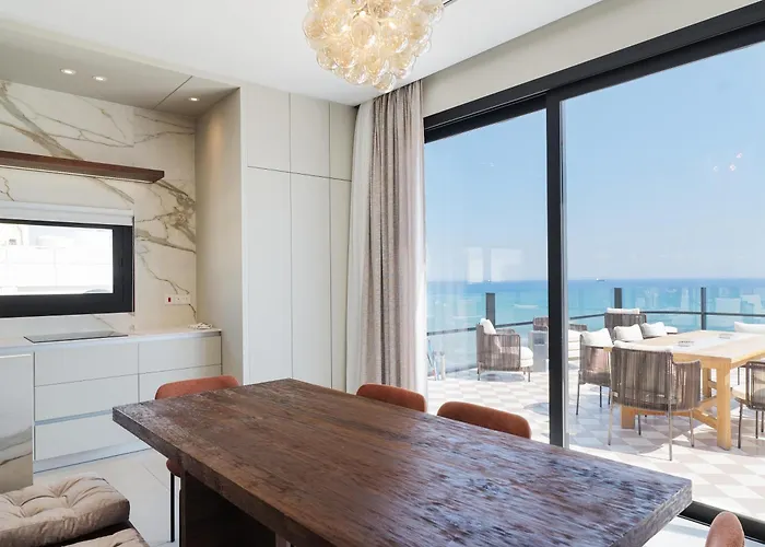 Apart-hotel Liv Mackenzie Adults Only Larnaca