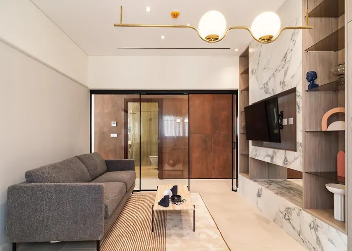 Liv Mackenzie Adults Only Apart-hotel Larnaca