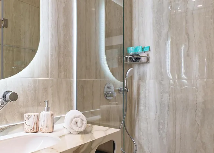 Liv Mackenzie Adults Only Apart-hotel Larnaca