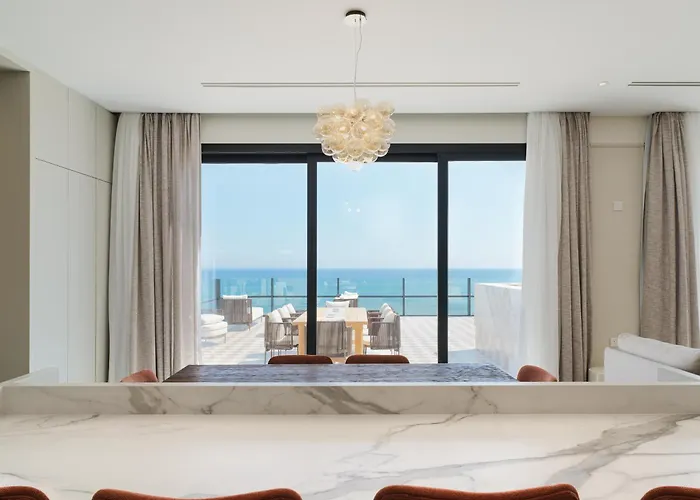 Liv Mackenzie Adults Only Apart-hotel