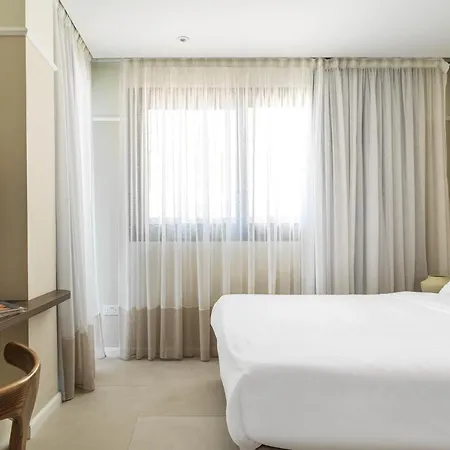 Liv Mackenzie Adults Only Apart Otel 4*