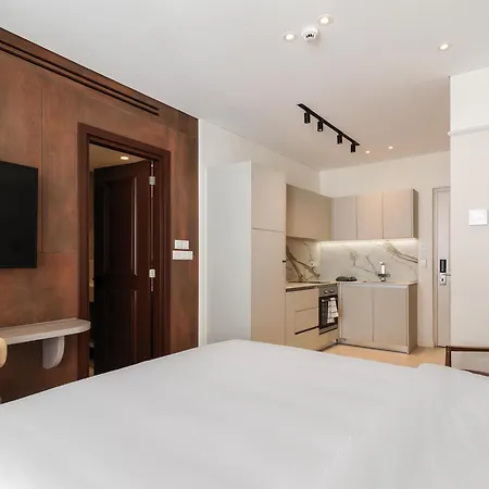 Liv Mackenzie Adults Only Hotel apartamentowy