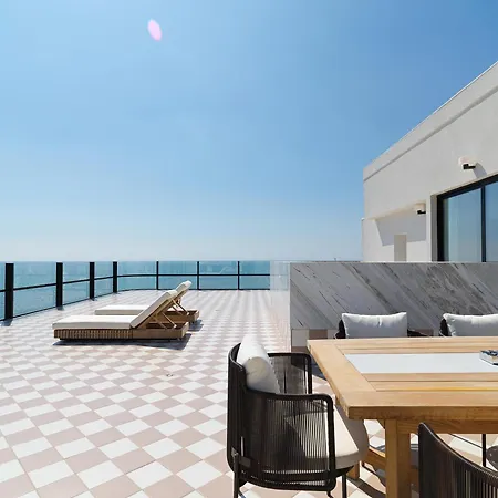 Liv Mackenzie Adults Only 4*