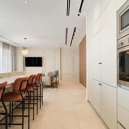 Liv Mackenzie Adults Only 4* Larnaca